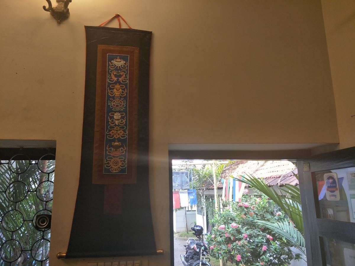 เอลฟินสโตน เรสิเดนซี Bed & Breakfast Kochi ภายนอก รูปภาพ