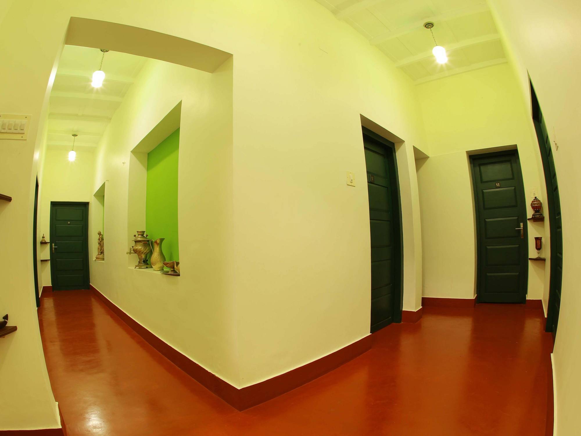 เอลฟินสโตน เรสิเดนซี Bed & Breakfast Kochi ภายนอก รูปภาพ